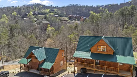 842 String Run Way, Pigeon Forge, TN 37863 photo 47