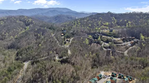842 String Run Way, Pigeon Forge, TN 37863 photo 48
