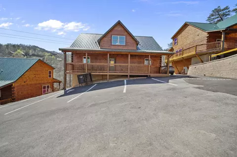 842 String Run Way, Pigeon Forge, TN 37863 photo 45