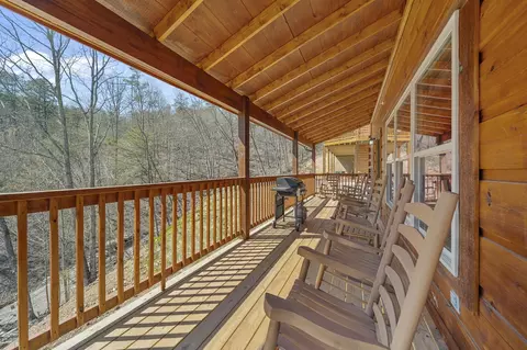 842 String Run Way, Pigeon Forge, TN 37863 photo 40