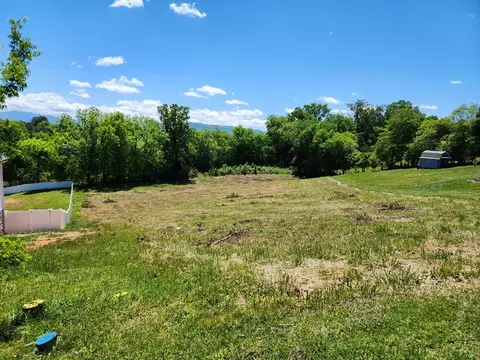2038 Kings View Loop, Seymour, TN 37865