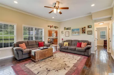 1145 Pullen Rd, Sevierville, TN 37862 photo 9