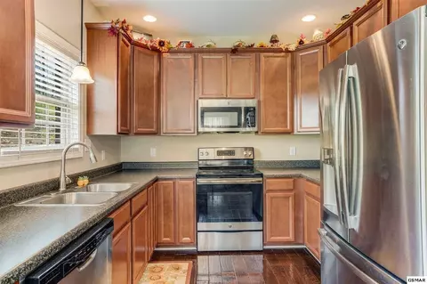 1145 Pullen Rd, Sevierville, TN 37862 photo 12