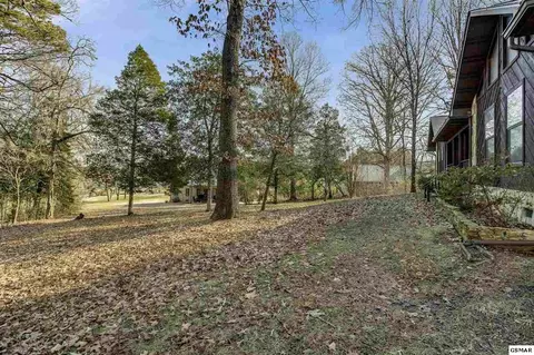 1129 Pullen Rd, Sevierville, TN 37862 photo 24