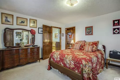 1129 Pullen Rd, Sevierville, TN 37862 photo 17