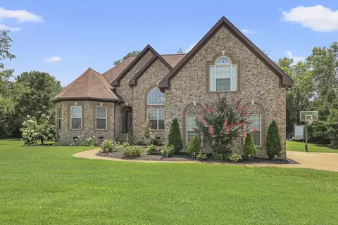 3018 Bristol Ln, Greenbrier, TN 37073