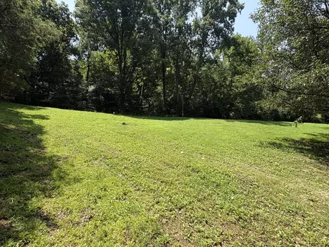 1991 Simmons Ridge Rd, Cornersville, TN 37047