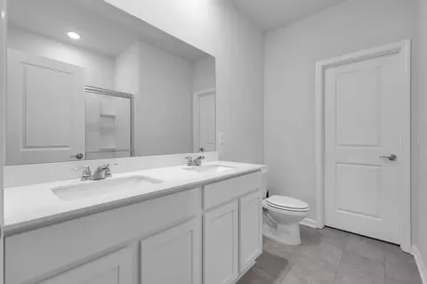 Bath - 4420 Marcus Venture Pl, Murfreesboro, TN 37127 photo 2 of 3