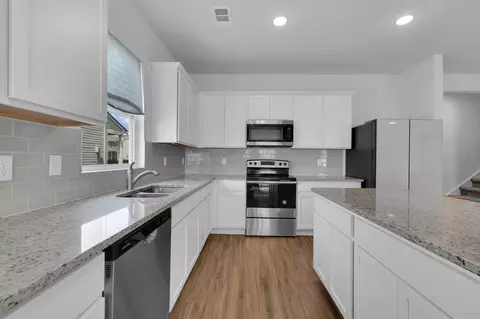 Kitchen - 4420 Marcus Venture Pl, Murfreesboro, TN 37127 photo 1 of 2