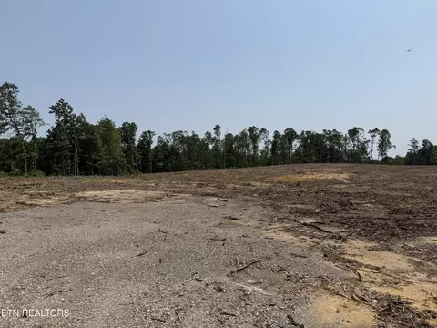 288 Government Pond Rd, Jamestown, TN 38556