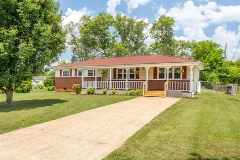 40 Rosemart Cir, Rossville, GA 30741