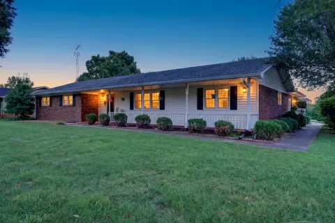 2412 Grider Pond Rd, Bowling Green, KY 42104