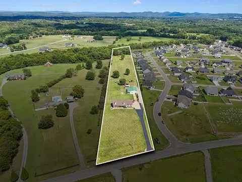 9949 Midland Rd, Bell Buckle, TN 37020