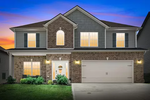 1533 Kestrel Dr, Clarksville, TN 37040