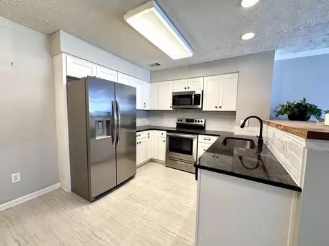 Kitchen - 407 Compton Ln, Franklin, TN 37069 photo 1 of 2