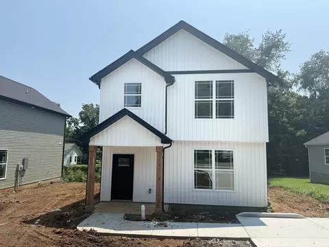 Exterior - 208 15th Ave W, Springfield, TN 37172 photo 3 of 5