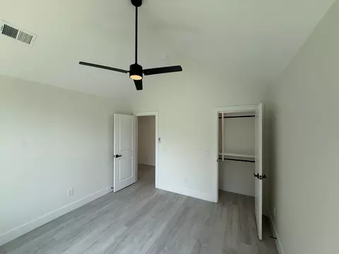 Bedroom - 208 15th Ave W, Springfield, TN 37172 photo 3 of 5