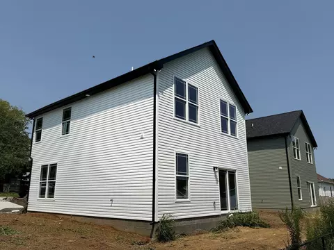 Exterior - 208 15th Ave W, Springfield, TN 37172 photo 5 of 5