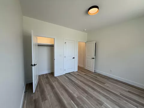 Bedroom - 203 15th Ave E, Springfield, TN 37172 photo 3 of 4