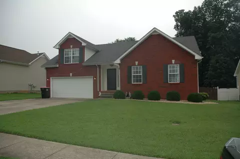 1464 Cedar Springs Cir, Clarksville, TN 37042