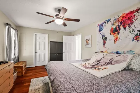 Bedroom - 674 Lakeside Dr, Springfield, TN 37172 photo 2 of 5