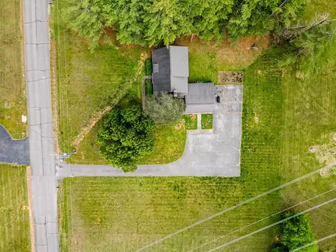 View/Area - 674 Lakeside Dr, Springfield, TN 37172 photo 5 of 8