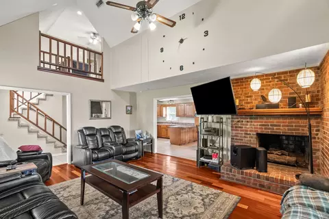 Other - 674 Lakeside Dr, Springfield, TN 37172 photo 2 of 8