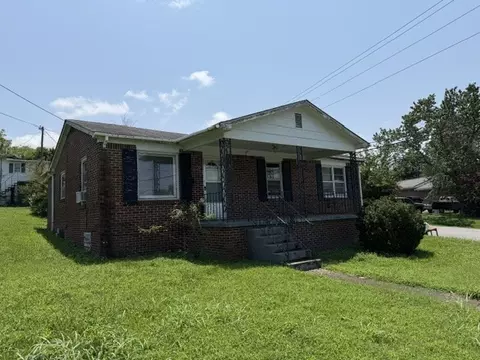 1226 Mcdonald St, Fayetteville, TN 37334