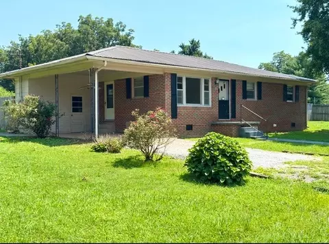 103 Garden St, Estill Springs, TN 37330