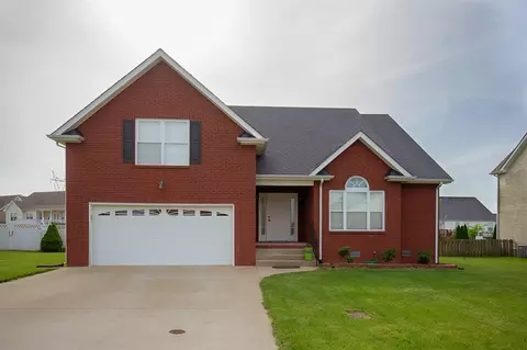 853 Samantha Ln, Clarksville, TN 37040
