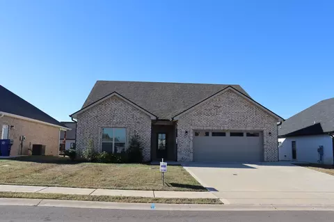 814 Willowicke Dr, Clarksville, TN 37043