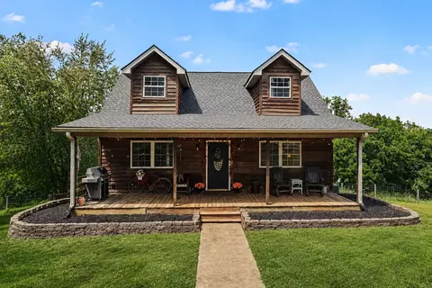 2188 Hicks Ln, Columbia, TN 38401
