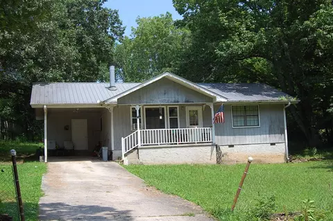 532 Pickett Rd, Signal Mountain, TN 37377