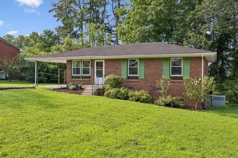104 Miller Plz, Ashland City, TN 37015