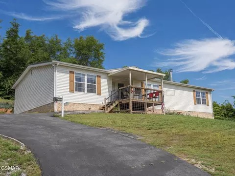2621 Von Hill Rd, Dandridge, TN 37725