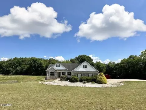 967 E Dumplin Vly, Jefferson City, TN 37760