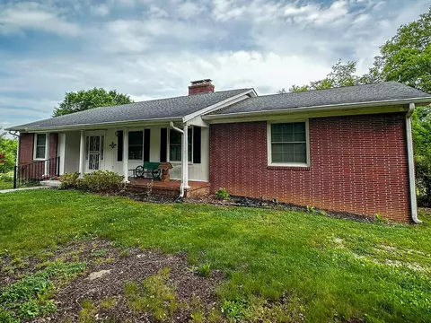335 Tn 113, White Pine, TN 37890