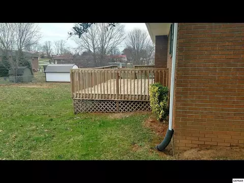 7034 Mayfair St, Talbott, TN 37877 photo 3