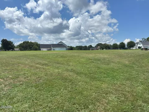 58 Big Oak Dr, Dandridge, TN 37725