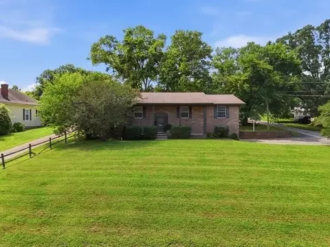 3416 Roberts Rd, Chattanooga, TN 37416