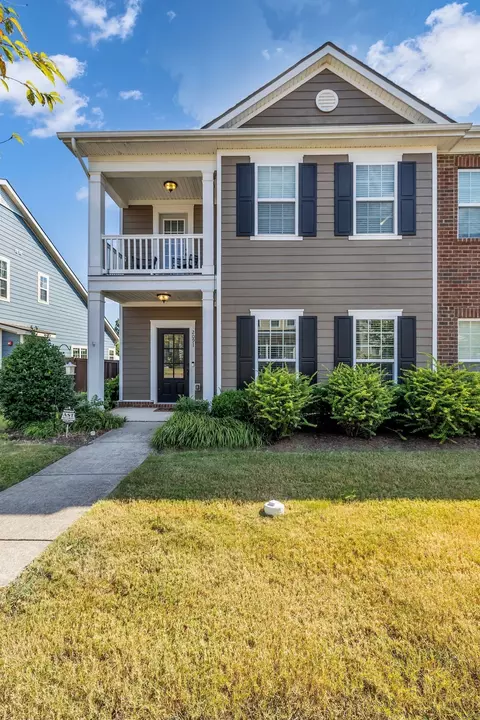 Exterior - 2091 Hemlock Dr, Spring Hill, TN 37174 photo 3 of 9
