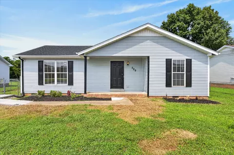 529 Gainey Dr, Oak Grove, KY 42262