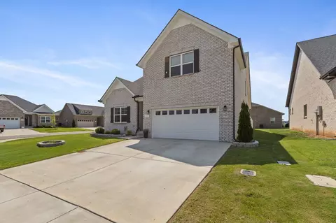 Exterior - 601 Lyla Dr, Spring Hill, TN 37174 photo 14 of 27