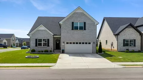 Exterior - 601 Lyla Dr, Spring Hill, TN 37174 photo 18 of 27