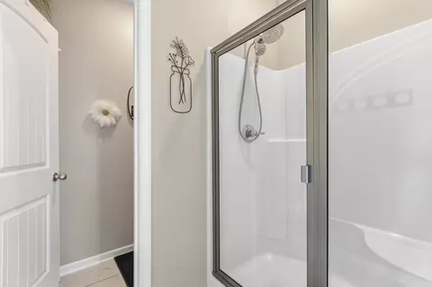 Bath - 601 Lyla Dr, Spring Hill, TN 37174 photo 2 of 5