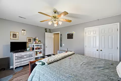Bedroom - 117 Thomas Holman Cir, Springfield, TN 37172 photo 6 of 6