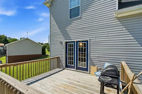 Exterior - 117 Thomas Holman Cir, Springfield, TN 37172 photo 10 of 14