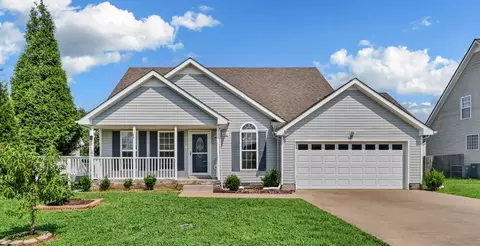 3773 Naples Ct N, Clarksville, TN 37040