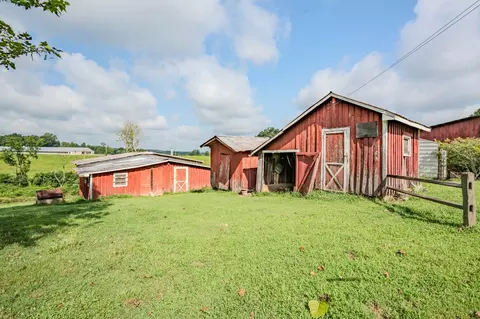 Exterior - 139 Hardin Loop, Westpoint, TN 38486 photo 10 of 34