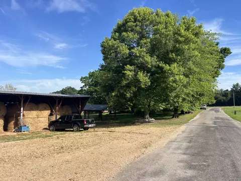 Exterior - 139 Hardin Loop, Westpoint, TN 38486 photo 29 of 34